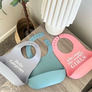Silicone Bib Bundle (Bella Tunno & NumNum)